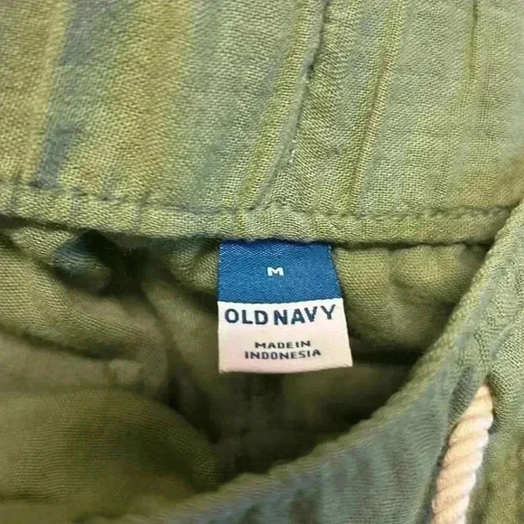 Old Navy Women's Shorts Medium  100% Cotton Summer Vacation Olive Pockets Casual - Picture 8 of 9